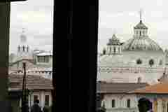 Quito skyline