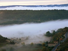 Mist below Gordes