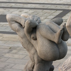 Couple by Vigeland