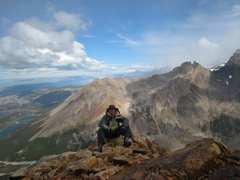 Les on the (false) summit of Cerro Madsen