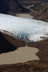 Laguna Guanaco above the Rio Tunel Glacier in the foreground